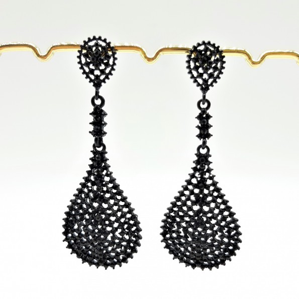 evening earrings - long earrings black